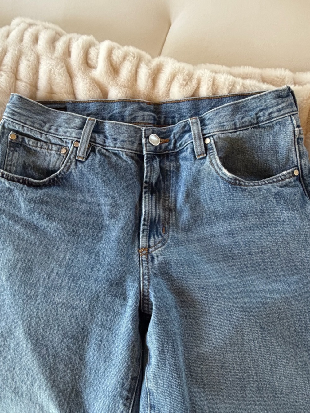 Zara High-Rise Light Blue Women's Jeans